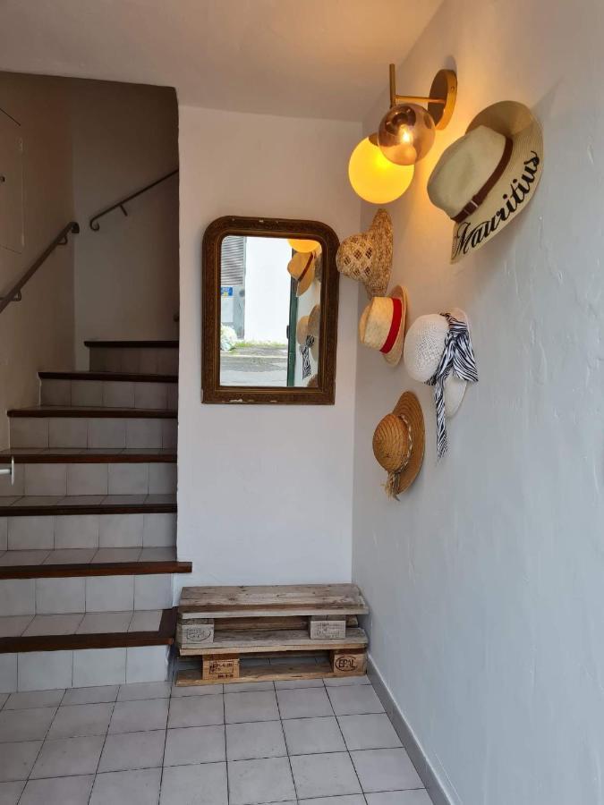 شقة Lumineux Duplex Au Coeur De L'Isle المظهر الخارجي الصورة